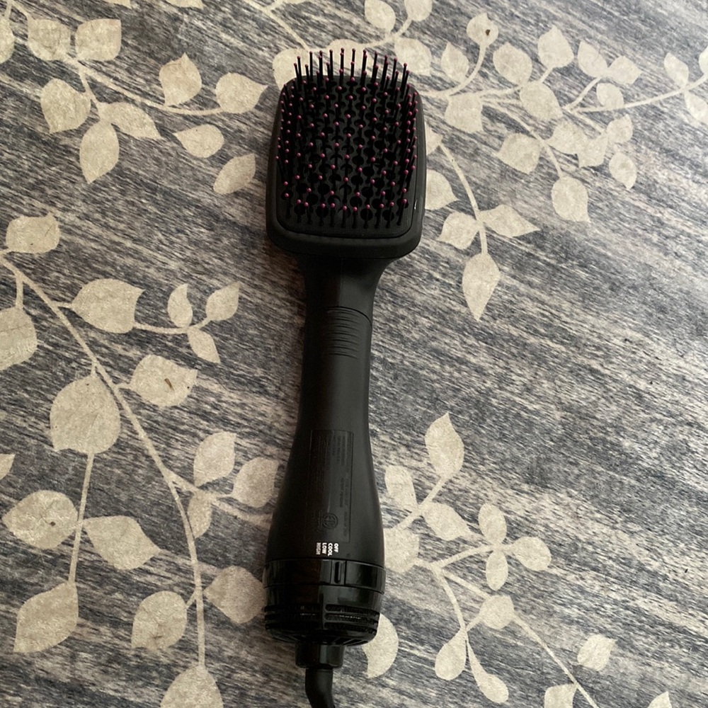 Revlon hairdryer/ styler